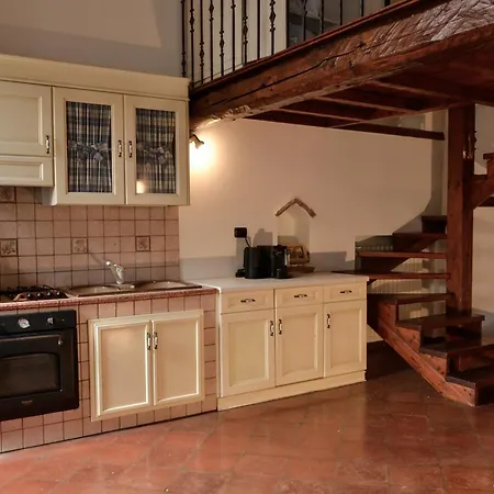 Degli Estensi - In Centro Storico Con Jacuzzi Apartment Ferrara