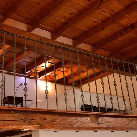Degli Estensi - In Centro Storico Con Jacuzzi *