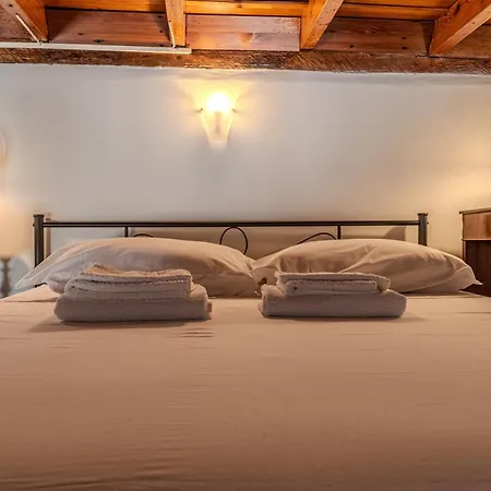 Appartamento Degli Estensi - In Centro Storico Con Jacuzzi *