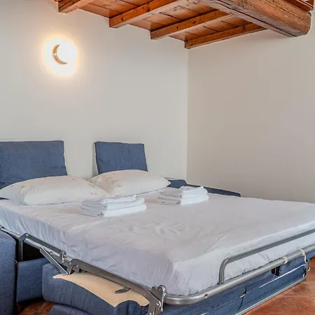 Degli Estensi - In Centro Storico Con Jacuzzi Apartament *